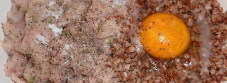 тефтельки из курицы и гречки в соусе. Шаг 4