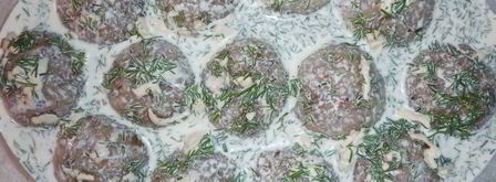 тефтельки из курицы и гречки в соусе. Шаг 8