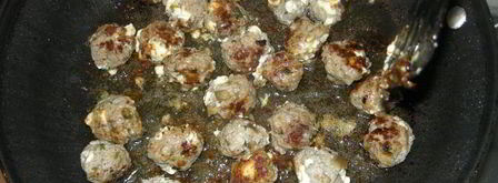 тефтельки по-гречески с дзадзыки. Шаг 4