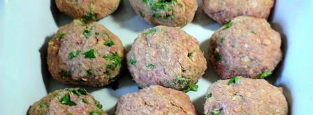 тефтельки, запеченные в баклажанном соусе. Шаг 4