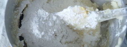 ленивые картофельные вареники с соусом из шампиньонов. Шаг 2