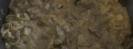 ленивые картофельные вареники с соусом из шампиньонов. Шаг 6