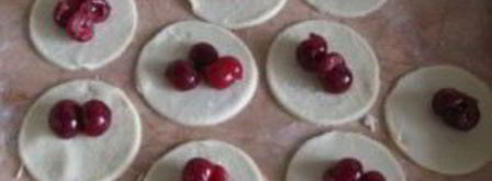 постные вареники с вишней. Шаг 6