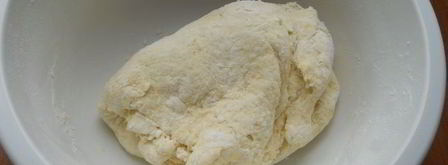 тесто на кефире для вареников. Шаг 4