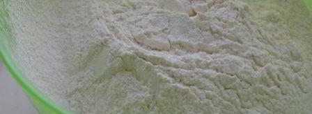 вареники из цельнозерновой муки с половинками слив. Шаг 2