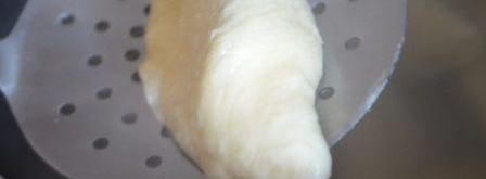 вареники из цельнозерновой муки с половинками слив. Шаг 11