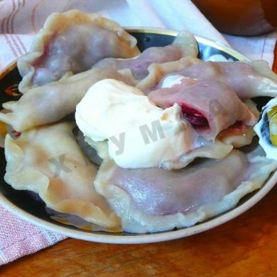 Рецепт вареников на воде с вишней постные