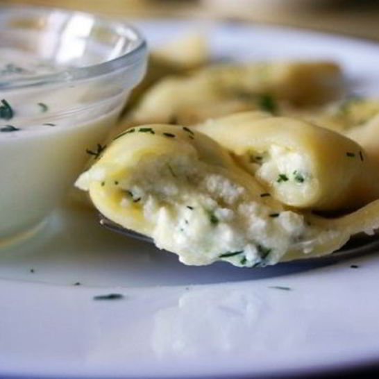 Рецепт вареников с соленым творогом