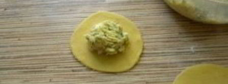 вареники с сыром и зеленью. Шаг 3