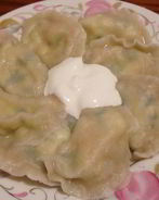 Вареники с творогом и луком