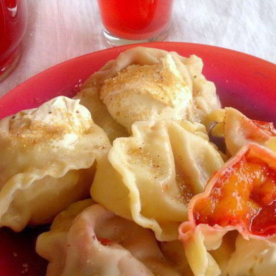 Рецепт вареников со сливами