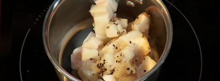 вареники со свининой и зелеными сливами. Шаг 2