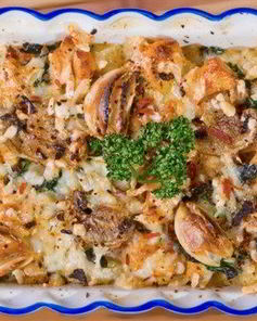 Запеченые ньокки с копченым окороком и цукини под сырным соусом