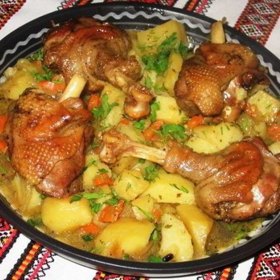 Рецепт жаркого из утки в духовке