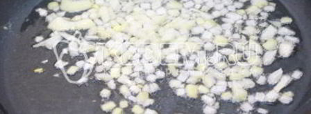 жаркое с грибами и сметаной. Шаг 3