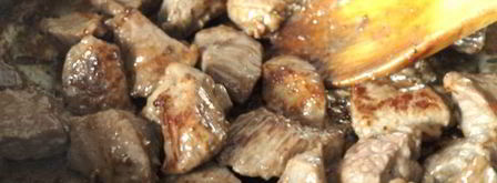 жаркое с грибами в горшочках. Шаг 10