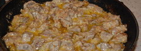 жаркое со свининой в горшочках. Шаг 3