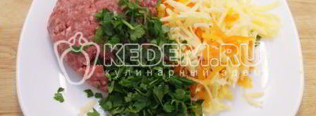 мясные зразы с яйцом. Шаг 2