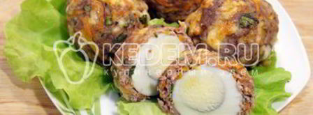 мясные зразы с яйцом. Шаг 6