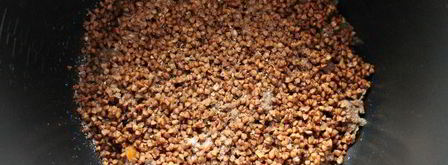 гречка по-купечески с фаршем в мультиварке. Шаг 7