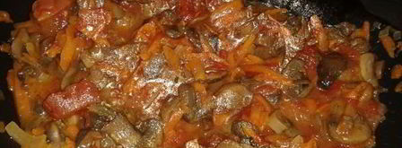 гречка с овощами и грибами в томатном соусе. Шаг 3