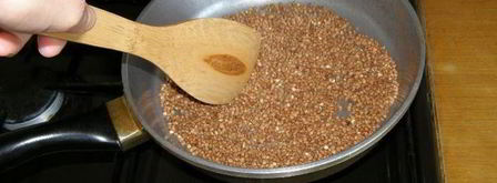 гречневая каша с молоком привет из детства. Шаг 3