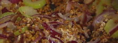 стокгольмская гречневая каша с орехами и изюмом. Шаг 5