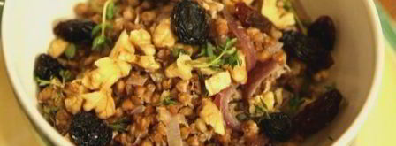 стокгольмская гречневая каша с орехами и изюмом. Шаг 8