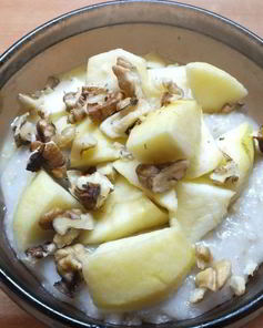 Каша из овсяной крупы на воде