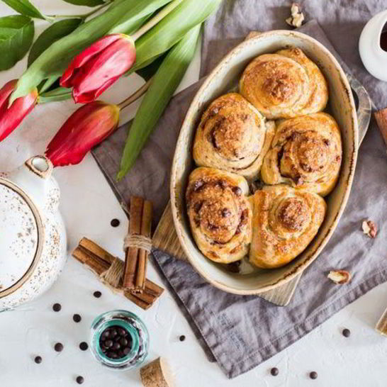 Рецепт булочек с пеканом в кленовом сиропе