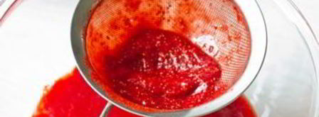 клубнично-лаймовый освежающий напиток. Шаг 4