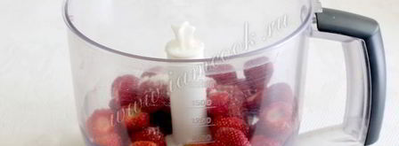 клубнично-мятный коктейль. Шаг 4