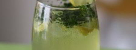 коктейль с лимоном. Шаг 3