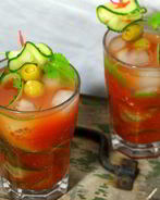 Летний томатно-огуречный коктейль