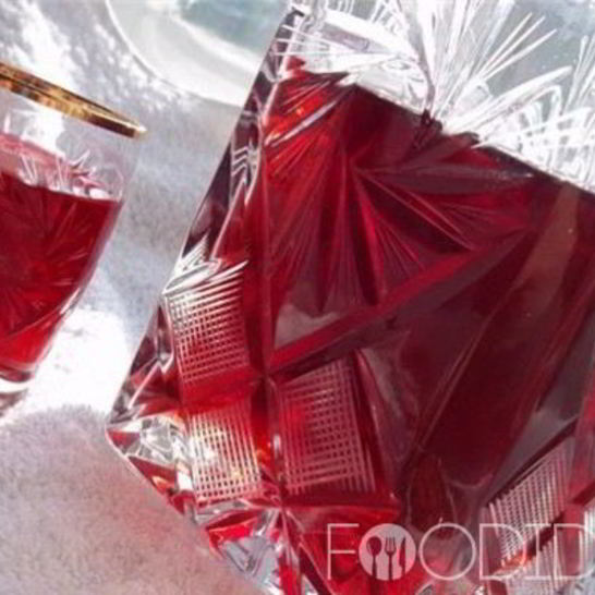 Рецепт малинового ликера