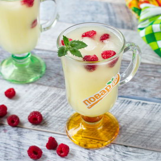 Рецепт напитка из дыни и малины