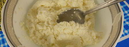 шоколадные блинчики с творогом, бананом и кофейным сиропом. Шаг 3