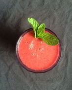 Малиново-ананасовый смузи