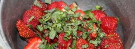 смузи из клубники. Шаг 2