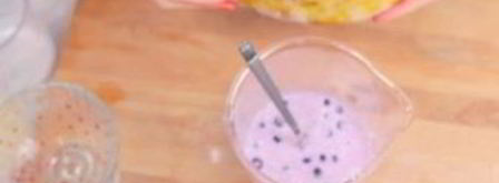 ягодный смузи черничный маффин. Шаг 2