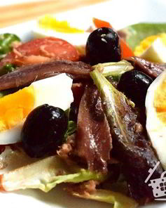 Классический салат Нисуаз