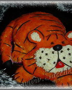 Новогодний салат Тигренок