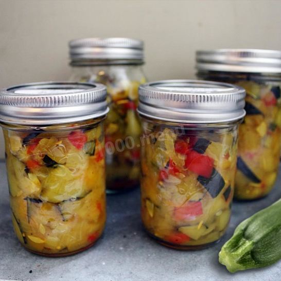 Рецепт острого салата из кабачков на зиму