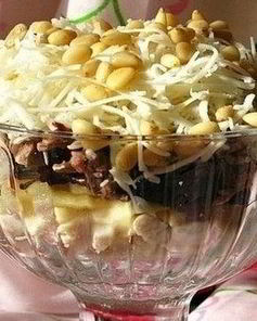 Салат Княжеский с курицей и черносливом