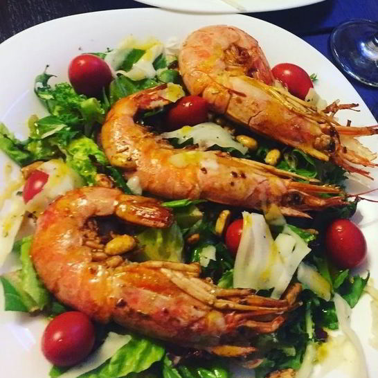 Рецепт салата с аргентинскими креветками