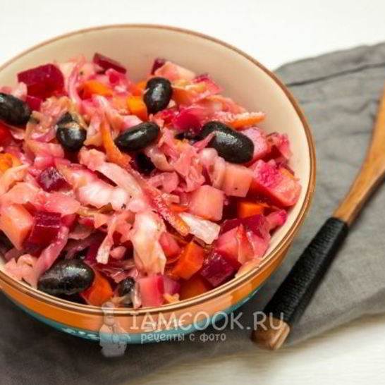 Рецепт салата с черной фасолью и квашеной капустой