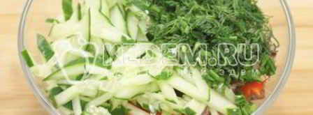 салат с говядиной, овощами и зеленью. Шаг 4