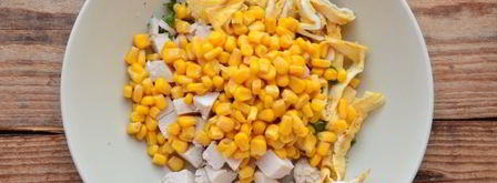 салат с яичными блинчиками и кукурузой. Шаг 7