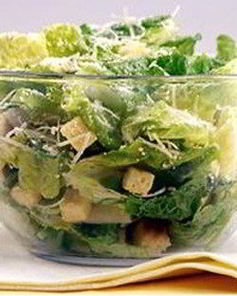 Салат Цезарь классический