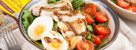 свежий салат с курицей и бальзамическим соусом. Шаг 11